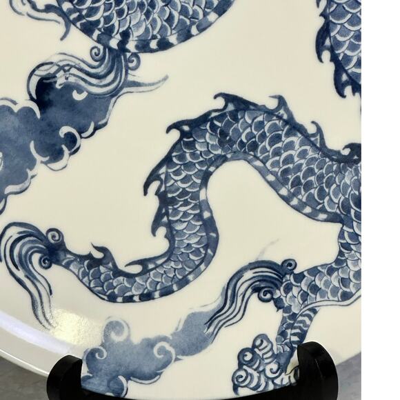 WIlliams Sonoma Korean Table Blue and White Dragon 11" Dinner Plate-Rare - Picture 4 of 6